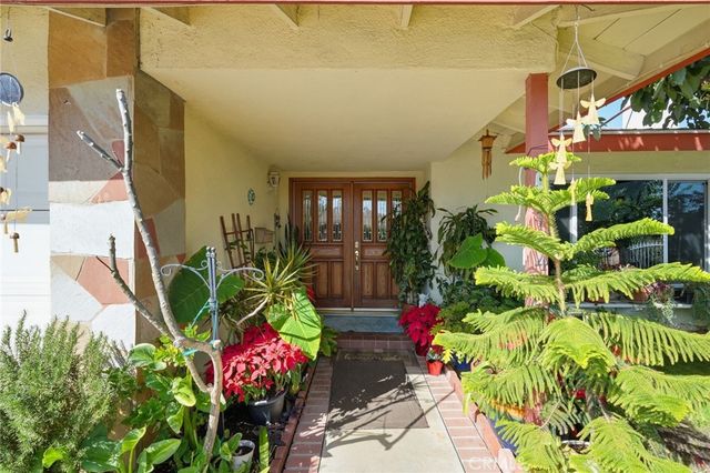 13435 Chase Street, Arleta, CA 91331