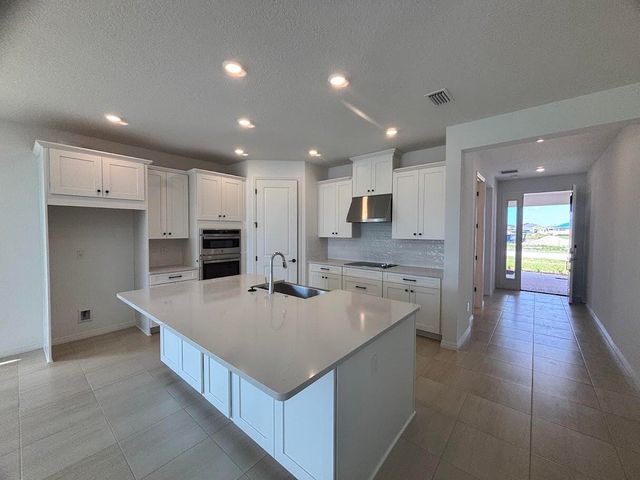 9323 SW Lorenzo Way, Port St. Lucie, Port St Lucie, FL 34987