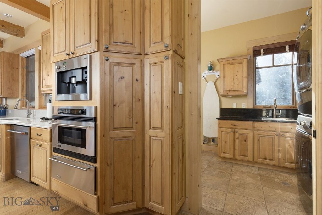 16 Half Hitch, Big Sky, MT 59716 photo 32