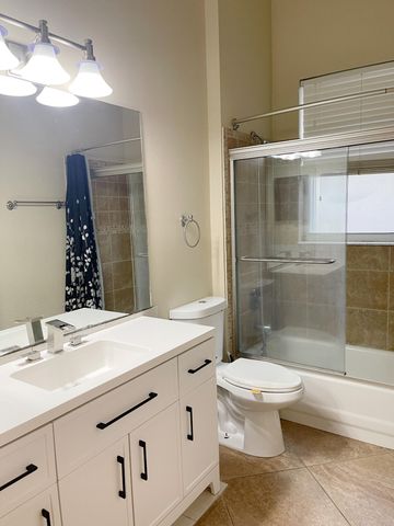 7808 NW 71ST Way, Parkland, FL 33067