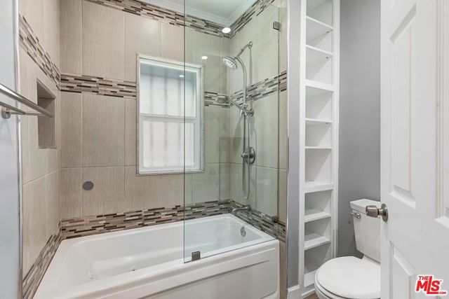 1110 W 80th Street, Los Angeles, CA 90044
