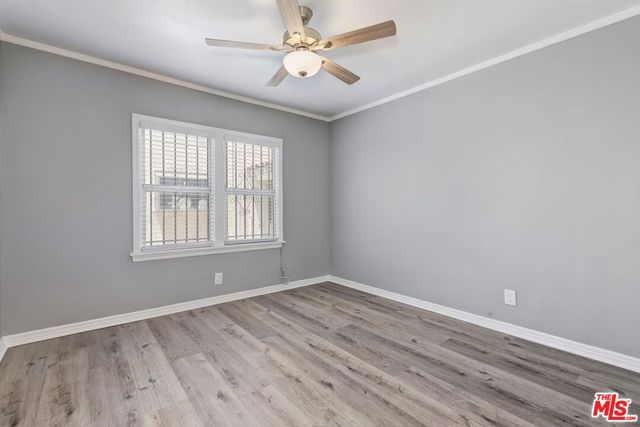 1110 W 80th Street, Los Angeles, CA 90044