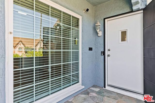 1110 W 80th Street, Los Angeles, CA 90044