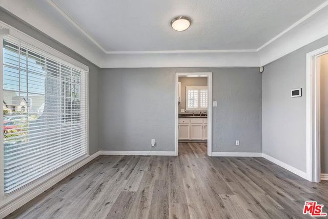 1110 W 80th Street, Los Angeles, CA 90044