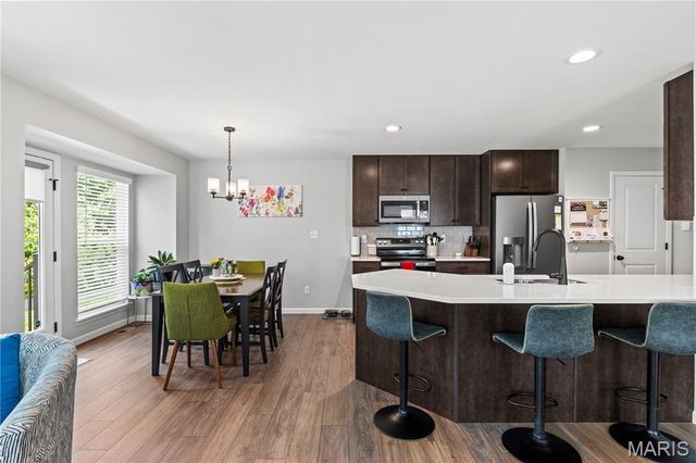 60 Richmond Center Court, St Peters, MO 63376