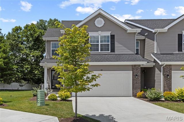 60 Richmond Center Court, St Peters, MO 63376