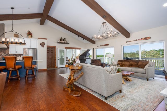 134 Little Creek Lane, Kimberling City, MO 65686
