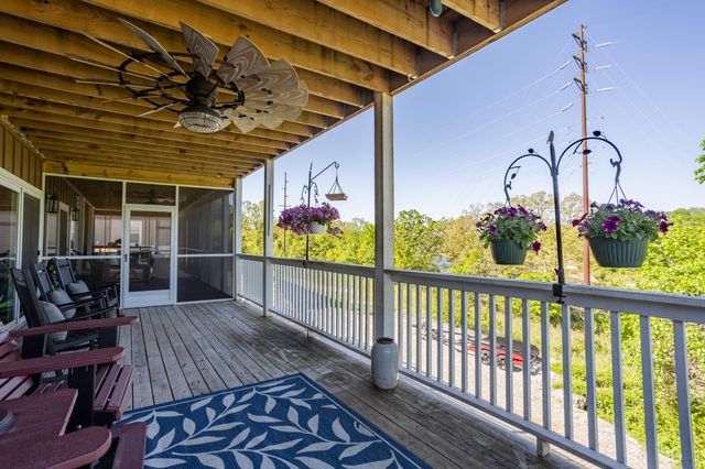 134 Little Creek Lane, Kimberling City, MO 65686