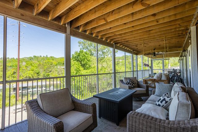 134 Little Creek Lane, Kimberling City, MO 65686