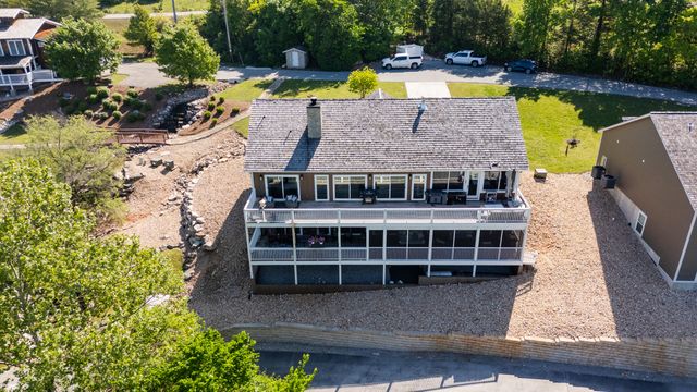 134 Little Creek Lane, Kimberling City, MO 65686
