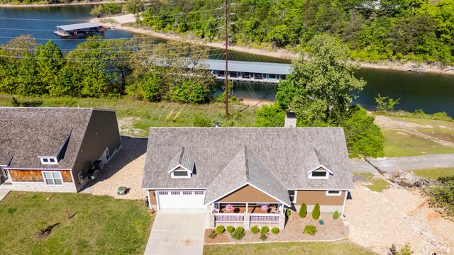134 Little Creek Lane, Kimberling City, MO 65686