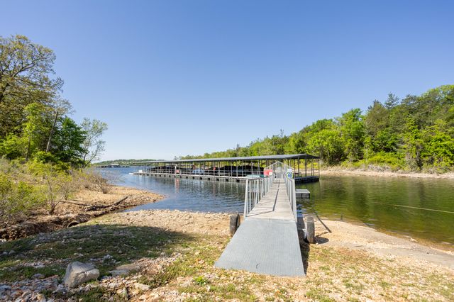 134 Little Creek Lane, Kimberling City, MO 65686