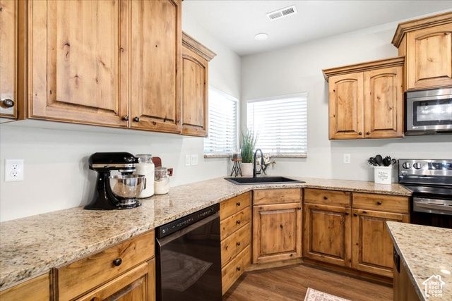 3034 S EDGEWATER LN., Syracuse, UT 84075