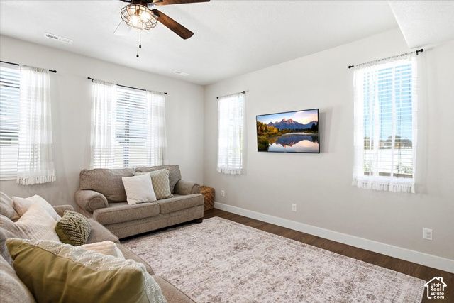 3034 S EDGEWATER LN., Syracuse, UT 84075