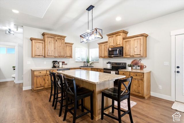 3034 S EDGEWATER LN., Syracuse, UT 84075
