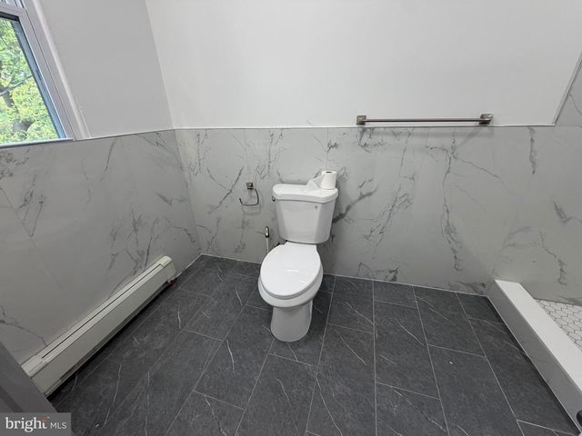 577 BILLINGS AVE, Paulsboro, NJ 08066