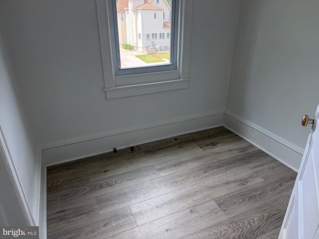 577 BILLINGS AVE, Paulsboro, NJ 08066