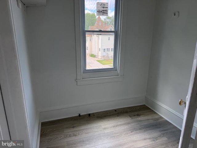 577 BILLINGS AVE, Paulsboro, NJ 08066