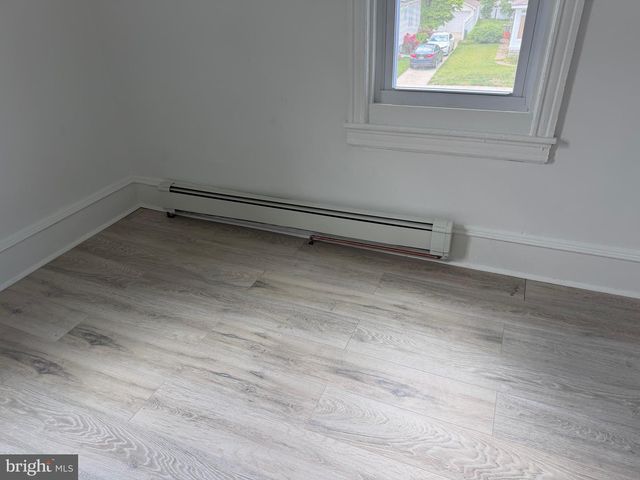 577 BILLINGS AVE, Paulsboro, NJ 08066
