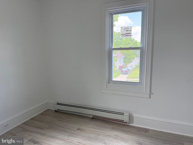 577 BILLINGS AVE, Paulsboro, NJ 08066