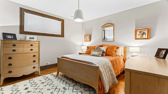820 W Buckingham Place 1, Chicago, IL 60657
