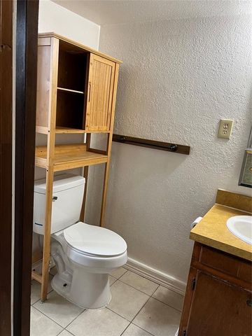 2645 NW 13th Street A, Oklahoma City, OK 73107