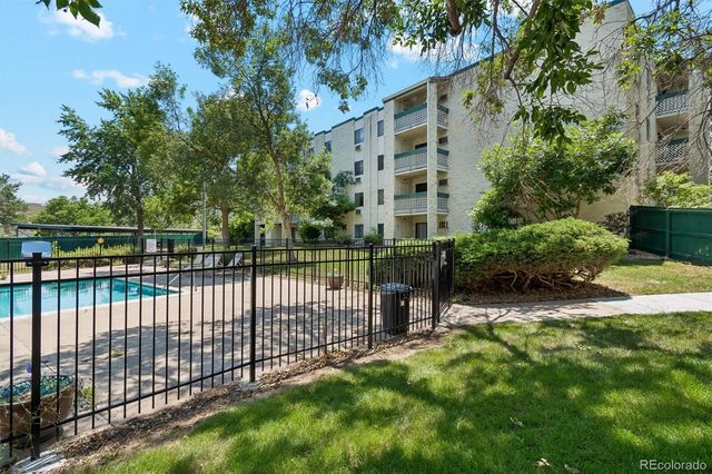 7780 W 38th Avenue 302, Wheat Ridge, CO 80033