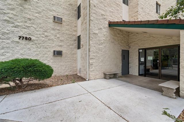 7780 W 38th Avenue 302, Wheat Ridge, CO 80033