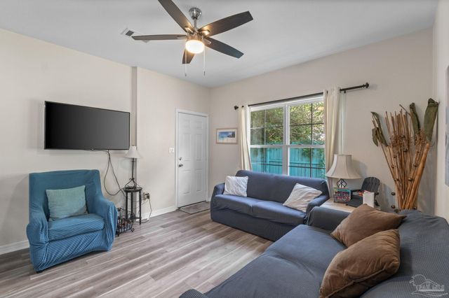 515 N M St, Pensacola, FL 32501