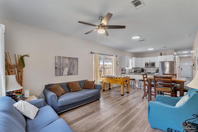 515 N M St, Pensacola, FL 32501