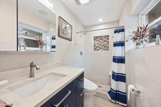 1005 S Brainard Avenue, La Grange, IL 60525