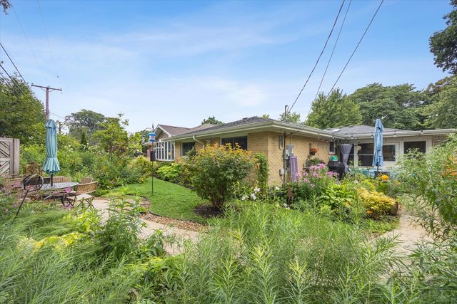 1005 S Brainard Avenue, La Grange, IL 60525