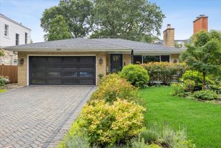 1005 S Brainard Avenue, La Grange, IL 60525
