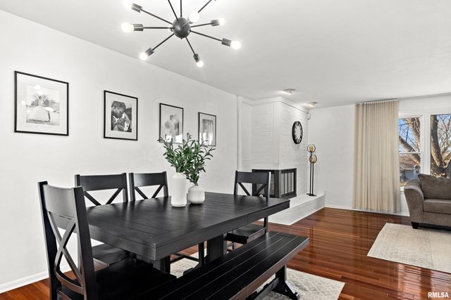 6812 N KIMBERLY Drive, Peoria, IL 61614