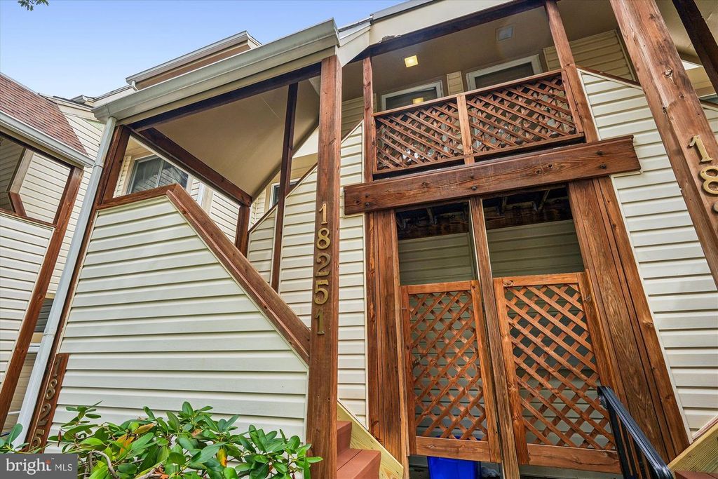 18251 LEMAN LAKE DR #606, Olney, MD 20832