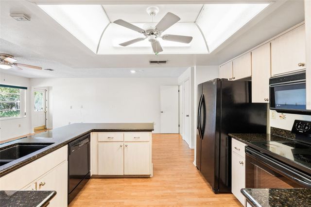 2172 BOLGER AVENUE, Spring Hill, FL 34609