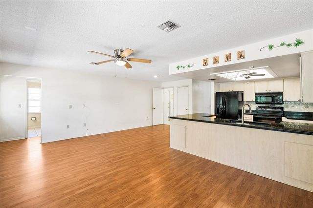 2172 BOLGER AVENUE, Spring Hill, FL 34609