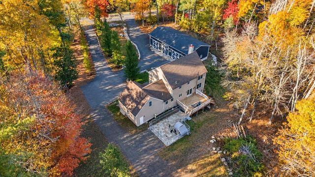 108 Spruce St, Middleboro, MA 02346