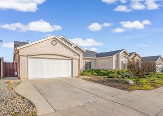 3062 N Filbert Avenue, Fresno, CA 93727