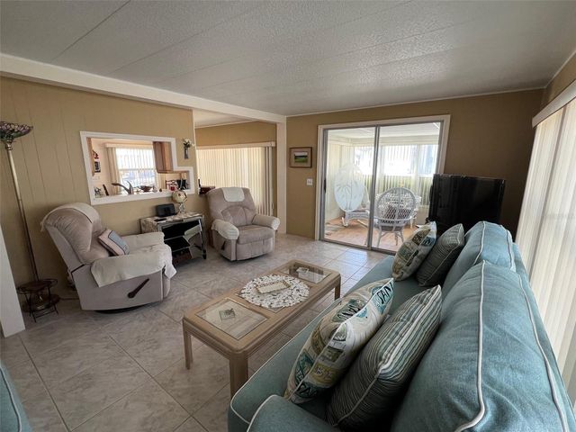 37 PINDO PALM STREET W, Largo, FL 33770