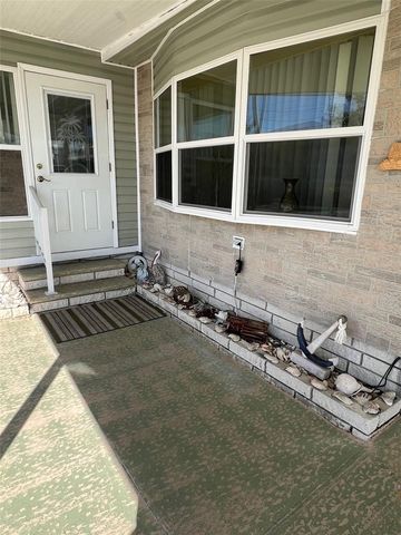 37 PINDO PALM STREET W, Largo, FL 33770