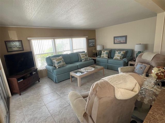 37 PINDO PALM STREET W, Largo, FL 33770