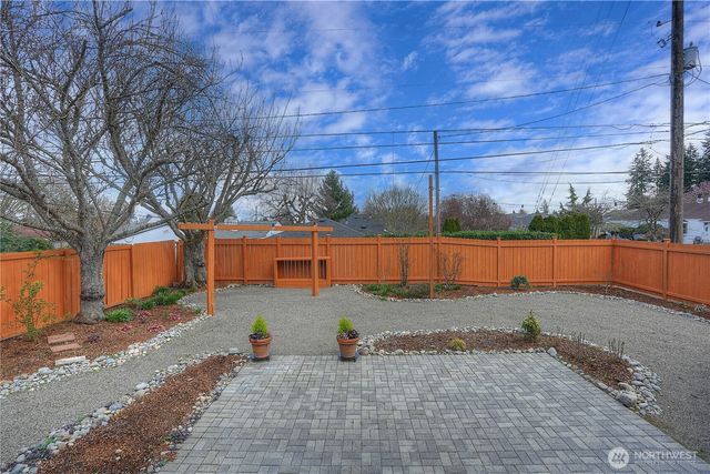 1901 N Union Avenue, Tacoma, WA 98406