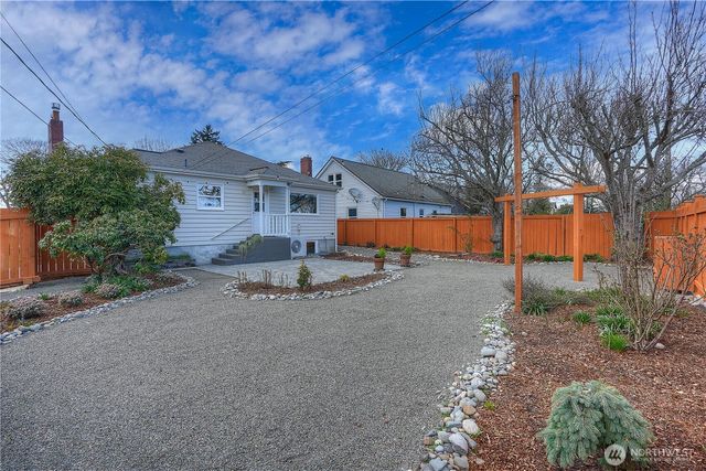 1901 N Union Avenue, Tacoma, WA 98406