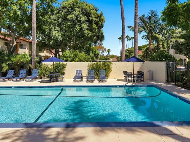 4170 Porte De Palmas 20, San Diego, CA 92122