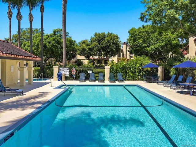 4170 Porte De Palmas 20, San Diego, CA 92122