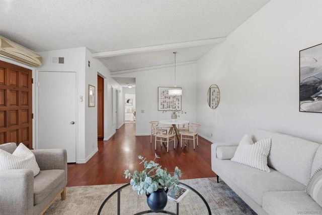 4170 Porte De Palmas 20, San Diego, CA 92122