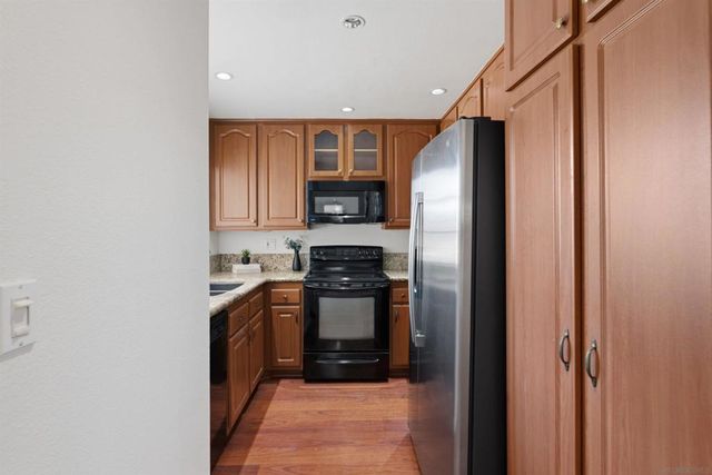4170 Porte De Palmas 20, San Diego, CA 92122