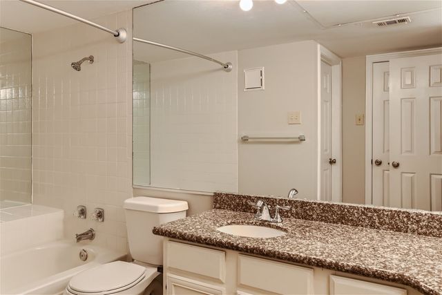 16301 Ledgemont Lane 269, Addison, TX 75001