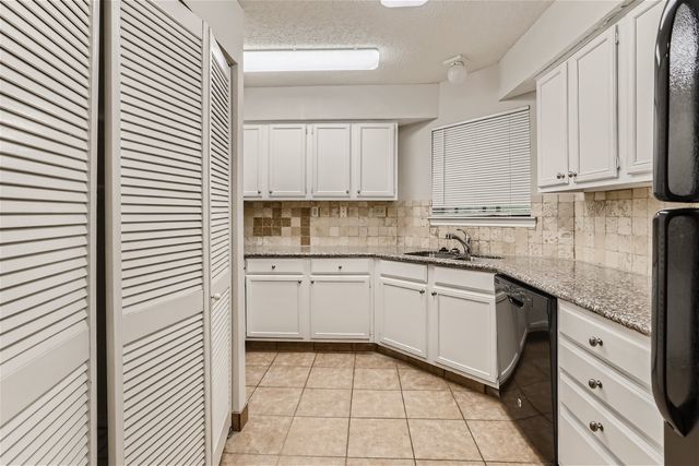 16301 Ledgemont Lane 269, Addison, TX 75001